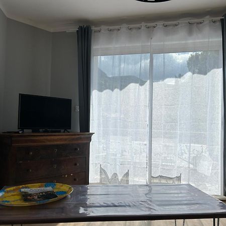 Les Plantades Aveyronnaises Apartment Saint-Georges-de-Luzencon Ngoại thất bức ảnh