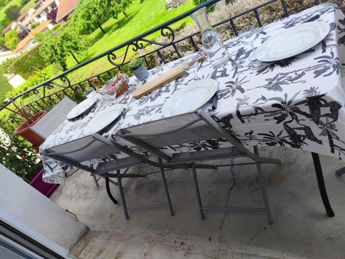 Les Plantades Aveyronnaises Apartment Saint-Georges-de-Luzencon Ngoại thất bức ảnh