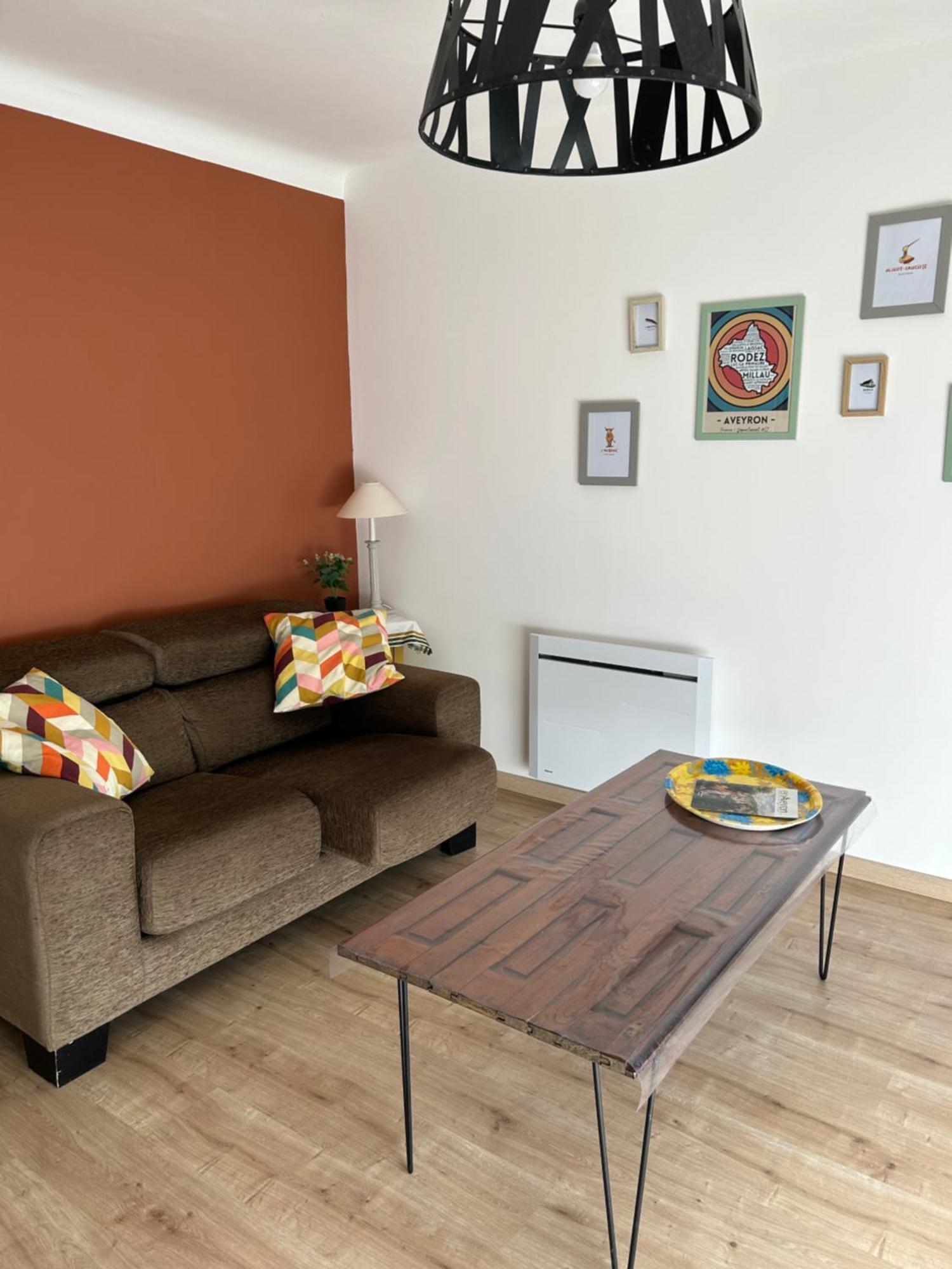 Les Plantades Aveyronnaises Apartment Saint-Georges-de-Luzencon Ngoại thất bức ảnh